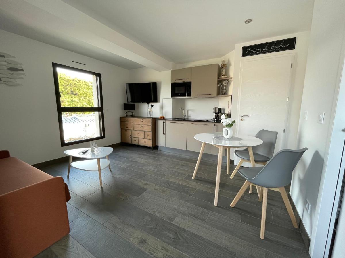Au Charme Des Marees Lion-sur-Mer Exterior foto